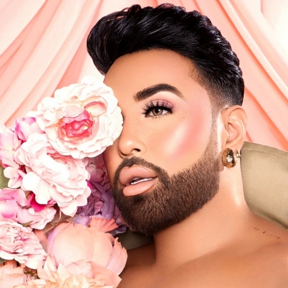 Love Sprung Vol II by Artist Couture - Picture 3 of 14